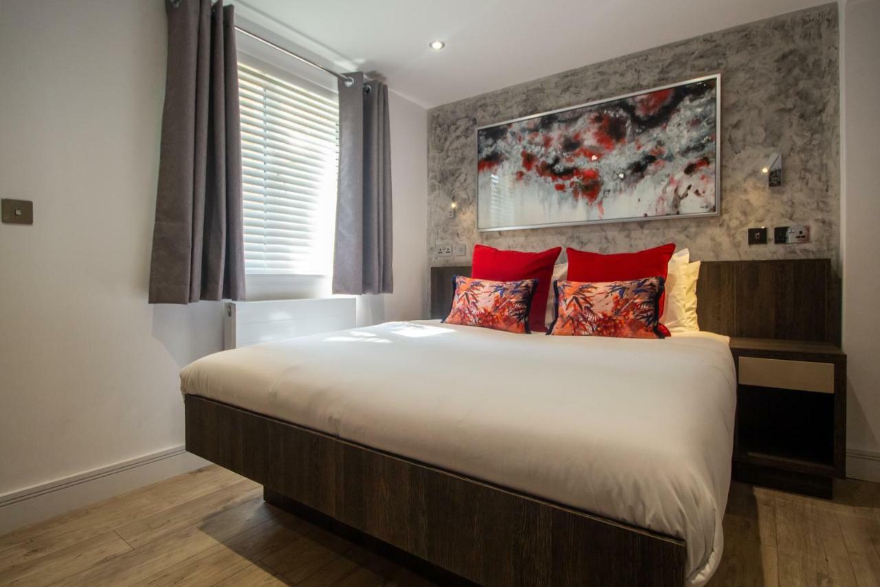 Signature Suites Peterborough Zewnętrze zdjęcie